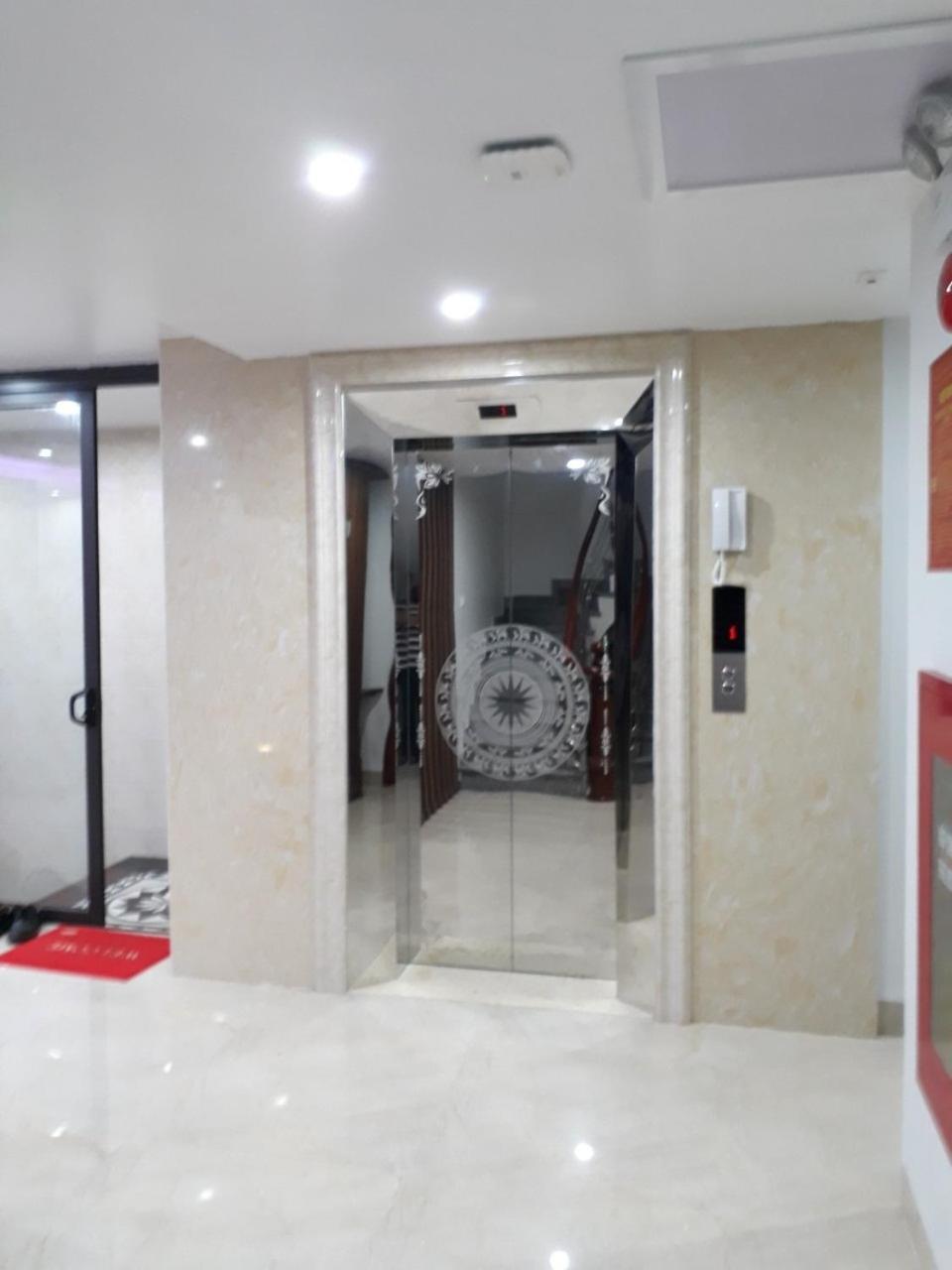 下龍 缵芳青年旅馆酒店 外观 照片